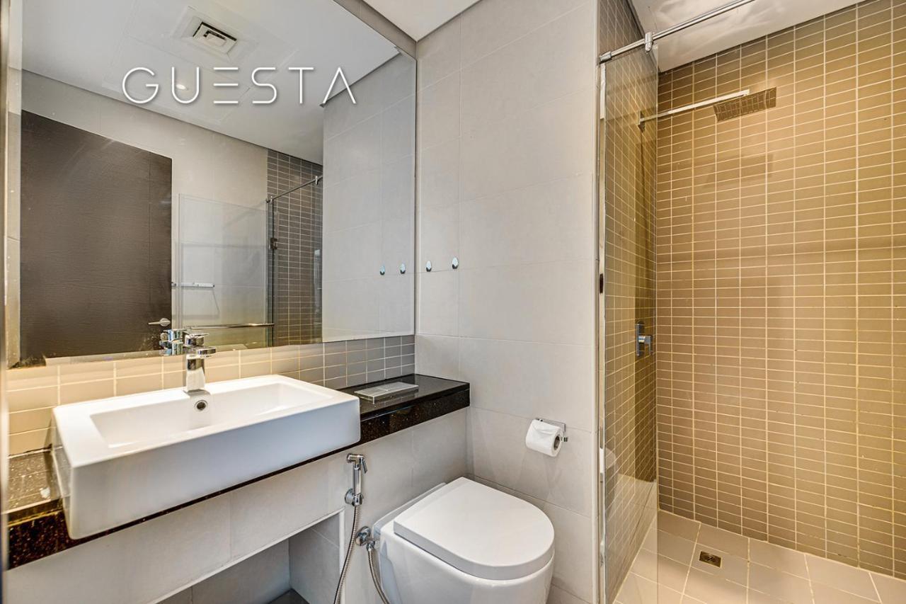 Silverene Tower, Dubai Marina Екстериор снимка